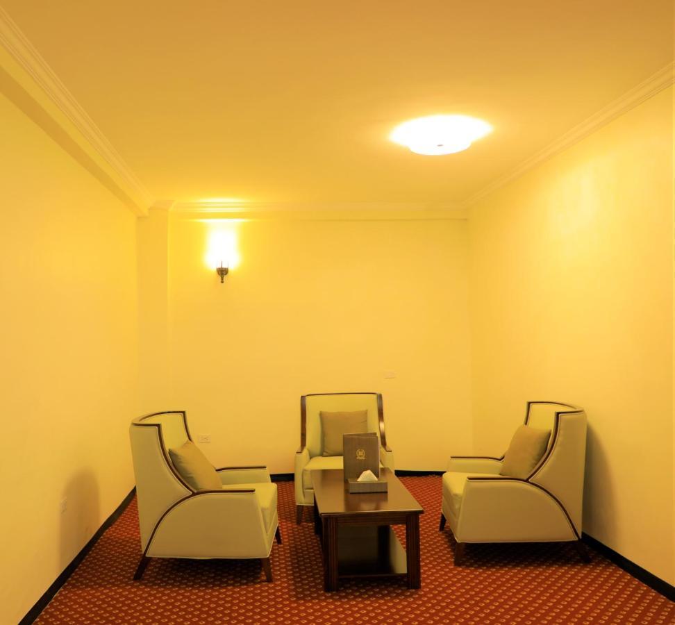 Tewodros Belay International Hotel Lege T'afo Exteriér fotografie