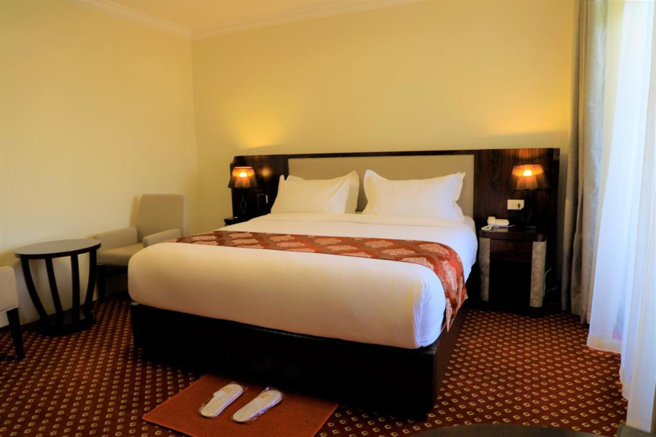 Tewodros Belay International Hotel Lege T'afo Exteriér fotografie