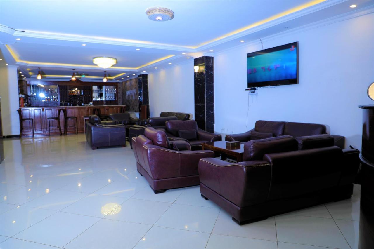 Tewodros Belay International Hotel Lege T'afo Exteriér fotografie